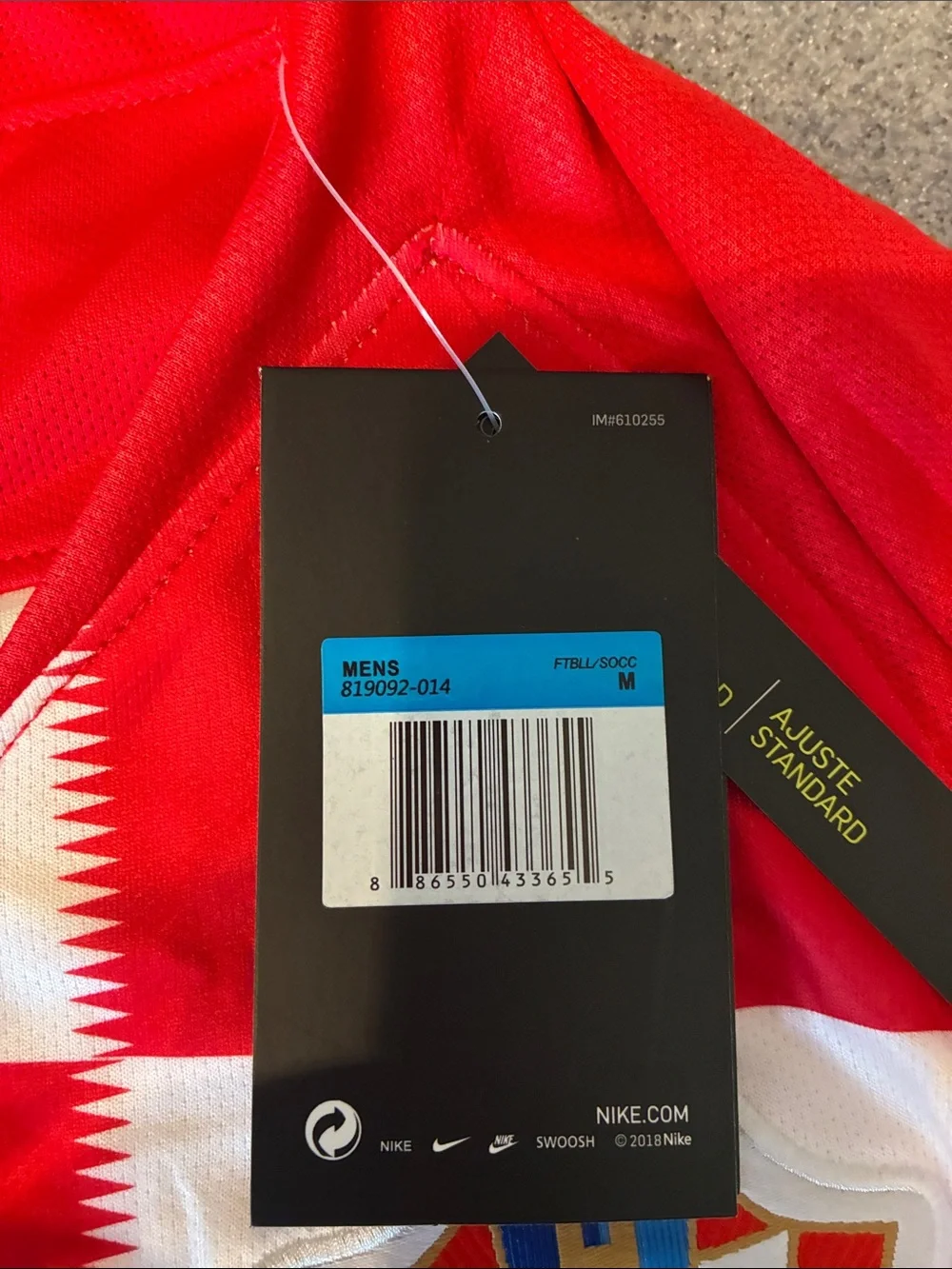 Nike Men’s Red and White Checker Soccer Jersey